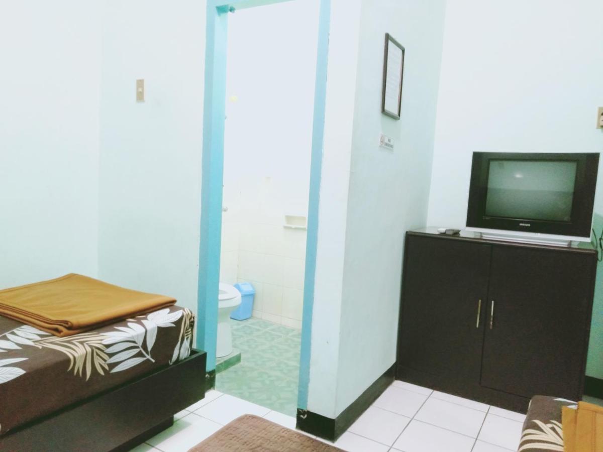Hotel Taman Indah Madiun Exterior photo
